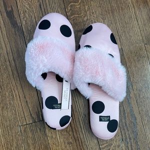 NEW Victoria Secret Slippers